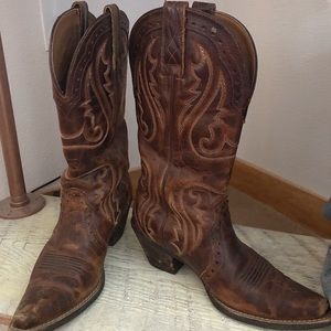 Ariat Cowboy Boots